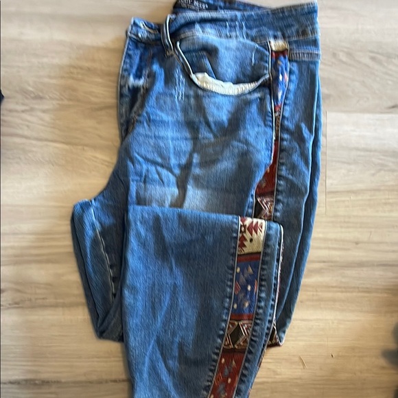 Judy Blue Straight Leg Jeans - Picture 1 of 3